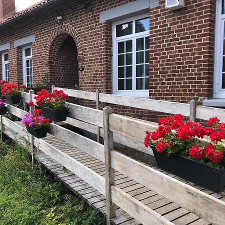 Entre Caps Et Marais La Ferme Nyaraló