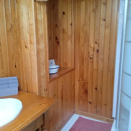 Entre Caps Et Marais La Ferme Nyaraló